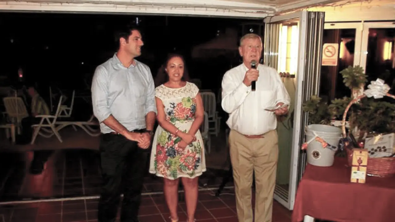 El Alcalde y la concejala de Servicios Sociales en la Gala Solidaria