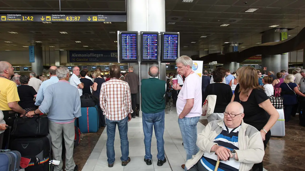 AEROPUERTO TF SUR EP 4690