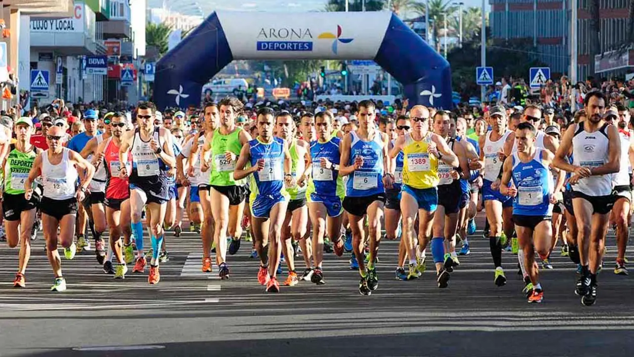 SALIDA-MEDIO-MARATON-LAS-GALLETAS-2014&copy;JAVIER-HDEZ-MORA-