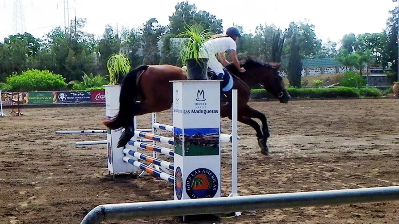 Campeonato_salto_obst&aacute;culos2
