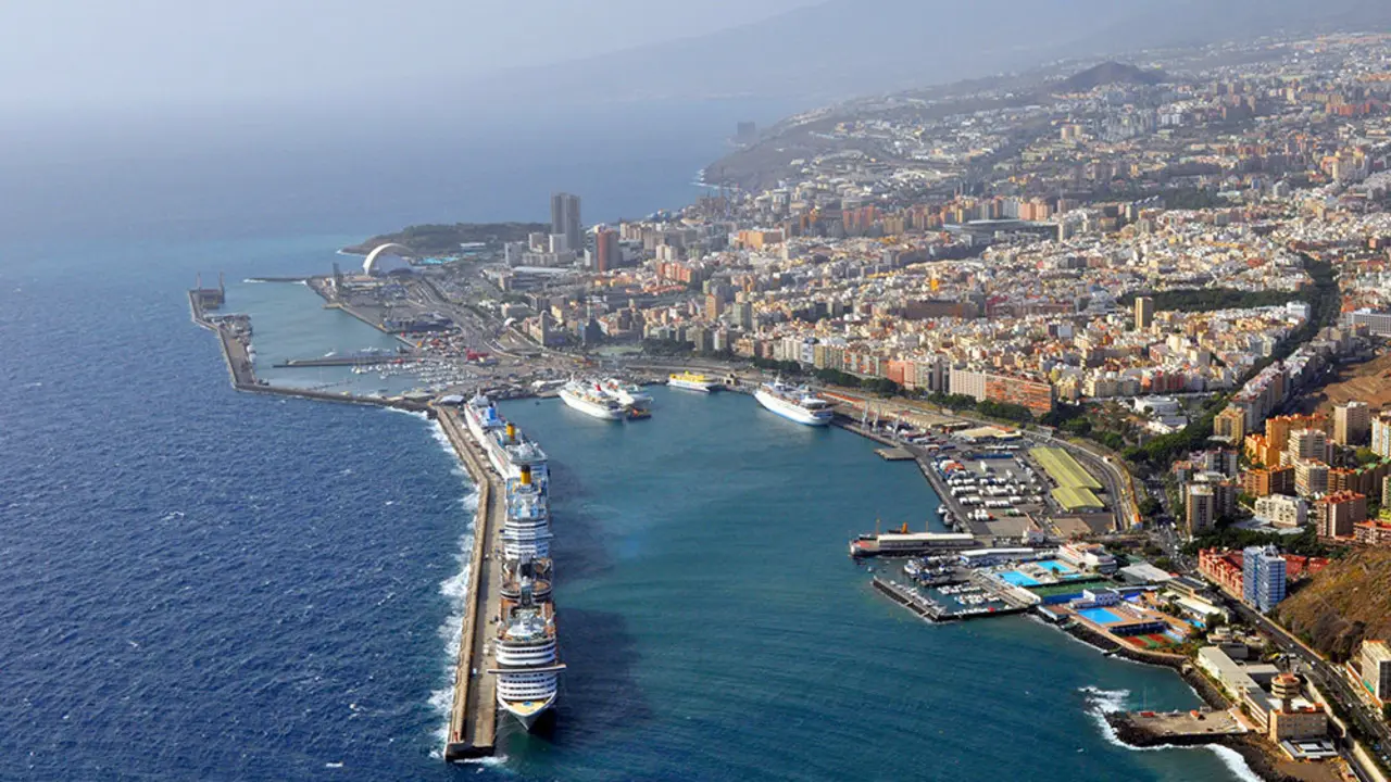 Santa Cruz de Tenerife Puerto  00