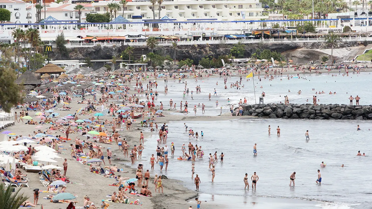 PLAYA DE FA&Ntilde;AB&Eacute; COSTA ADEJE
