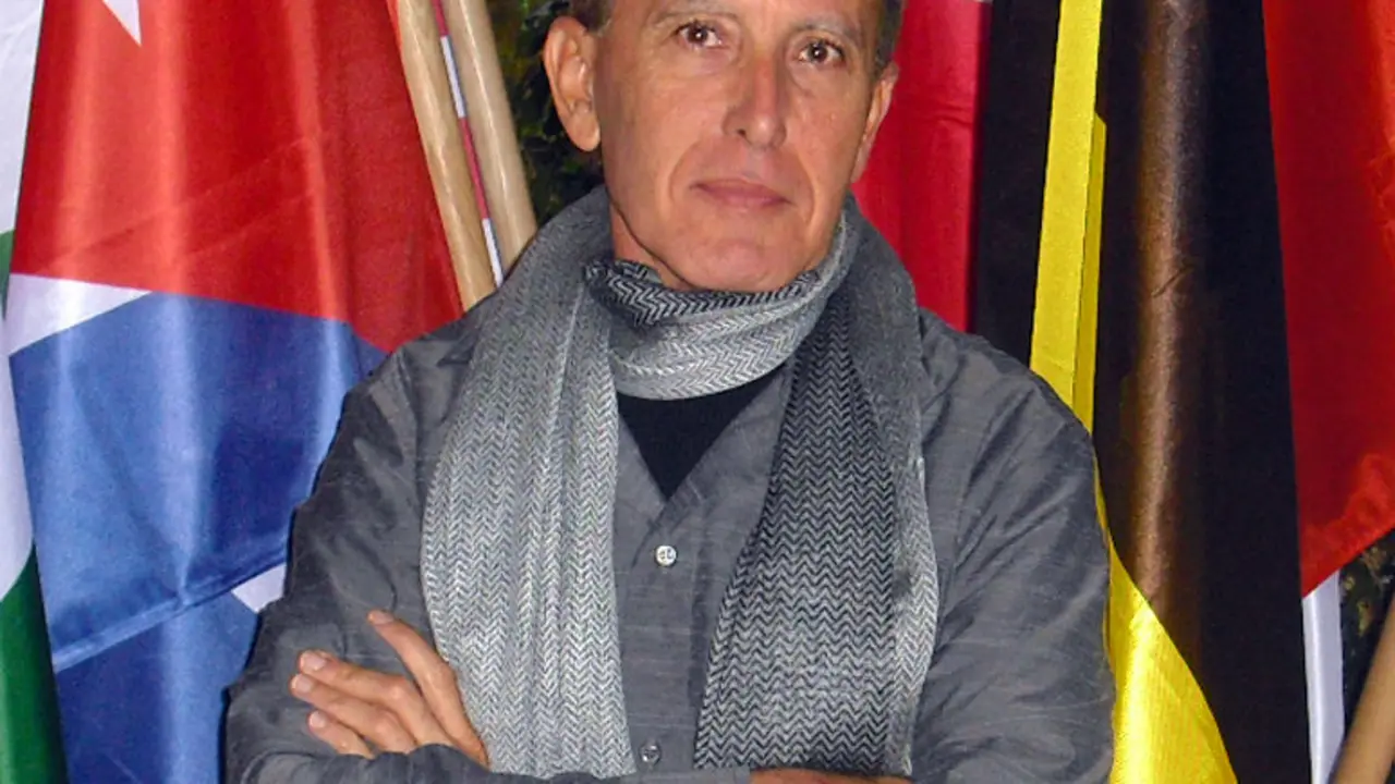 GUILLERMO ALBELO PRESS 1