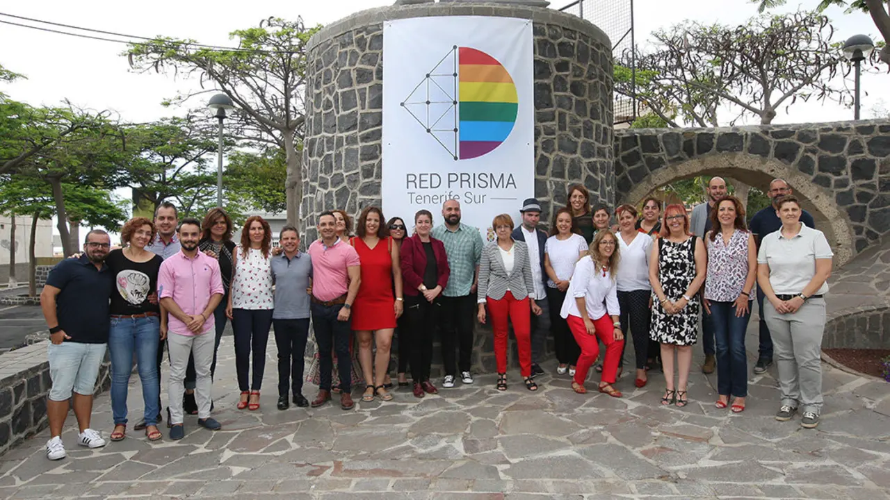 RED PRISMA