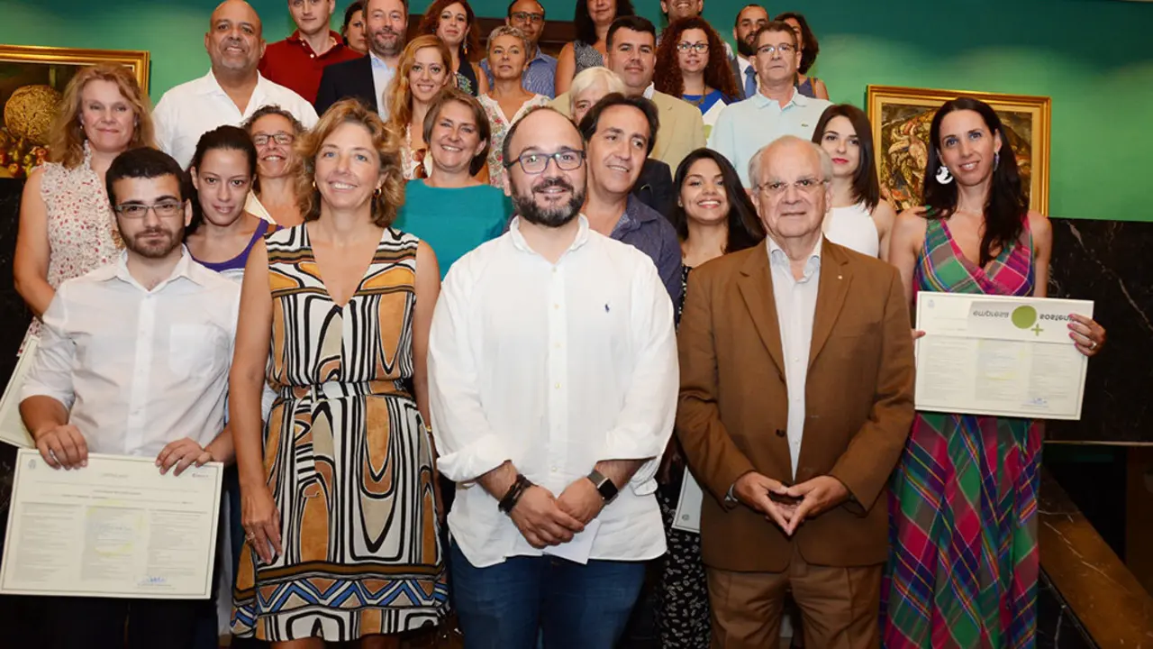 Empresas + sostenibles-Certificados 2016 (1)