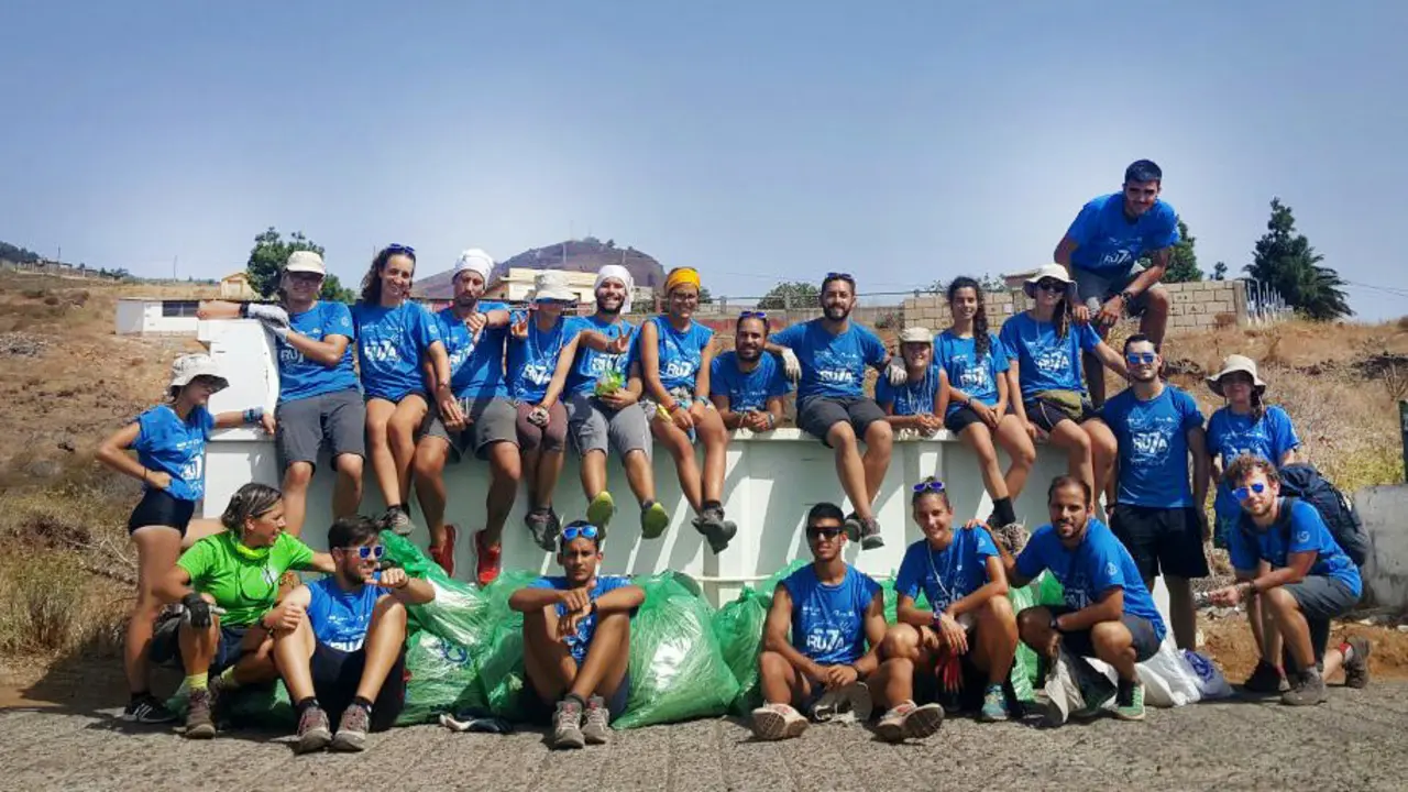 Voluntariado Ambiental-Ruta 7-Rabo de gato (2)