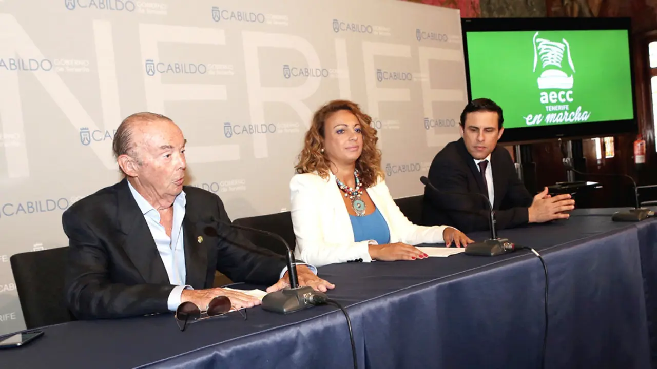AECC-Tenerife en Marcha 00