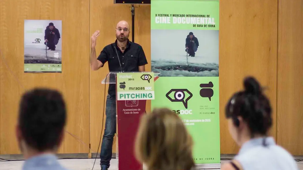 Pitching MiradasDoc Market 2015