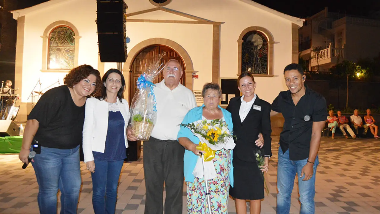 Foto del homenaje realizado