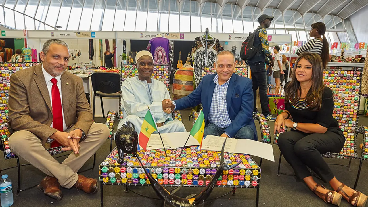 Feria Tricontinental Artesan&iacute;a-Convenio Senegal-5 noviembre 2016 (2)