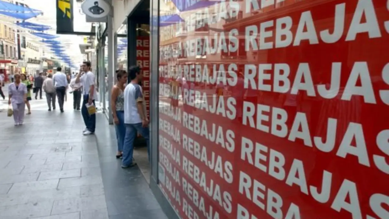 calendario-de-rebajas-en-madrid-fotos-calle-600x394