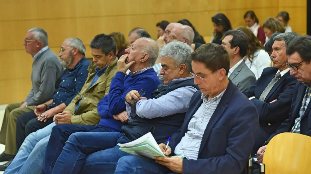 25-04-2016 santa cruz de tenerife caso arona palacio de justicia