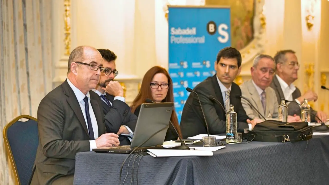 PEDRO ORTEGA CONSEJERO DE ECONOM&Iacute;A
