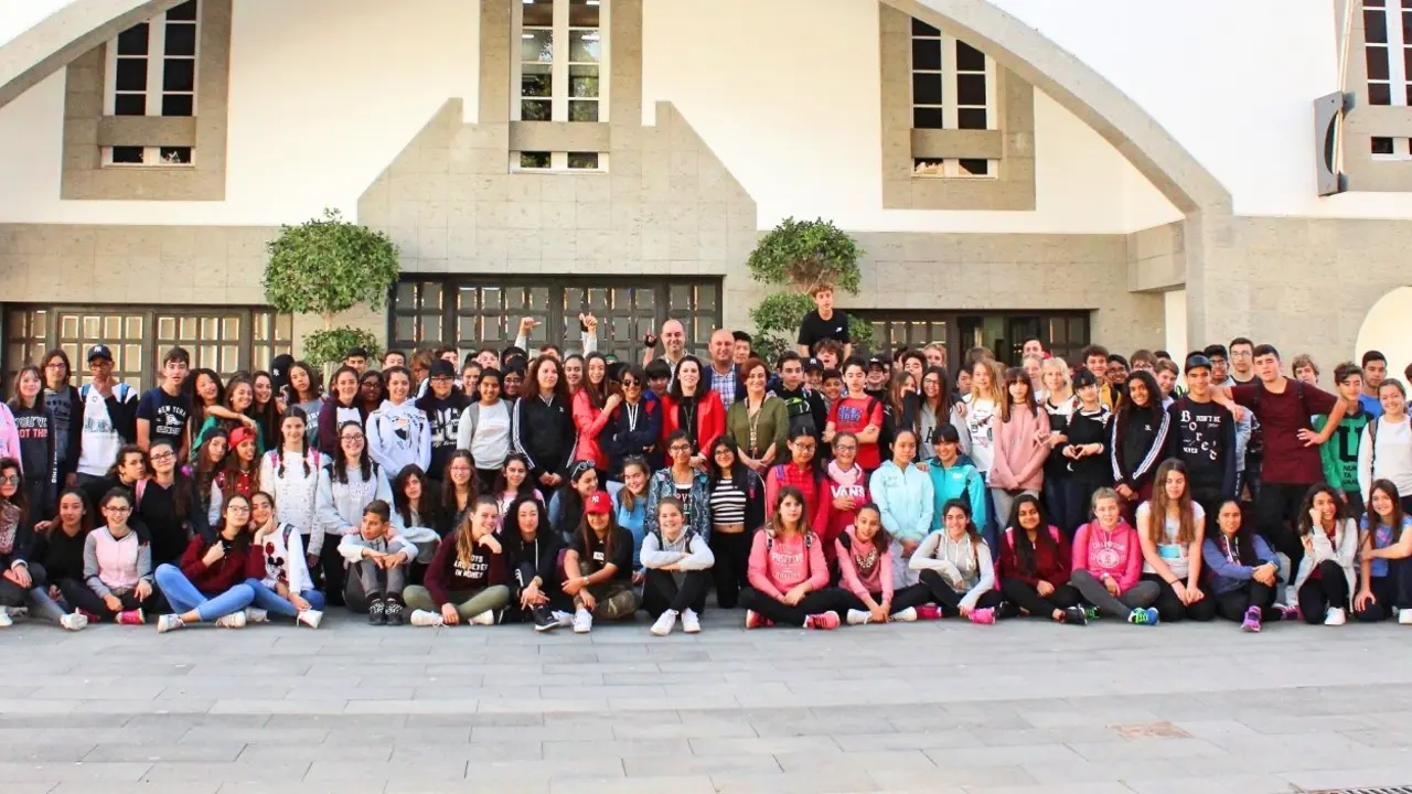 Colegio Luther King_Fotor