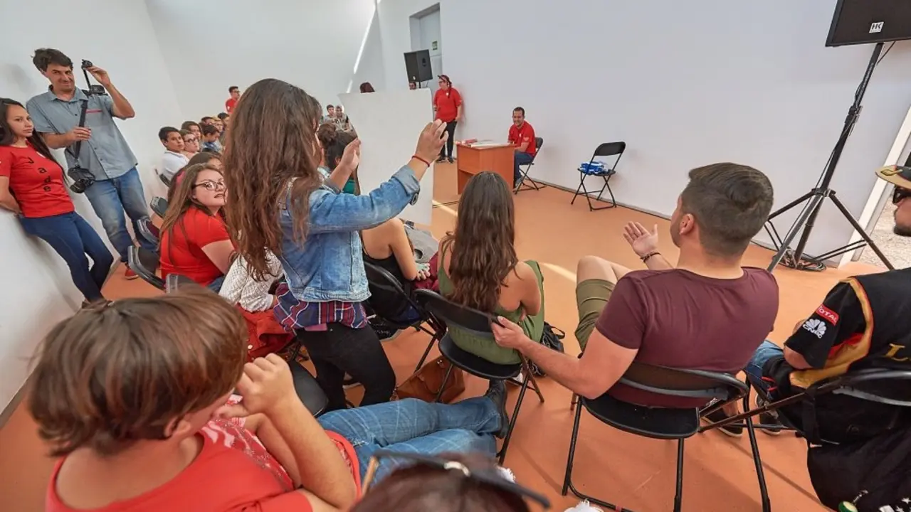 Encuentro j&oacute;venes Emp&aacute;pate