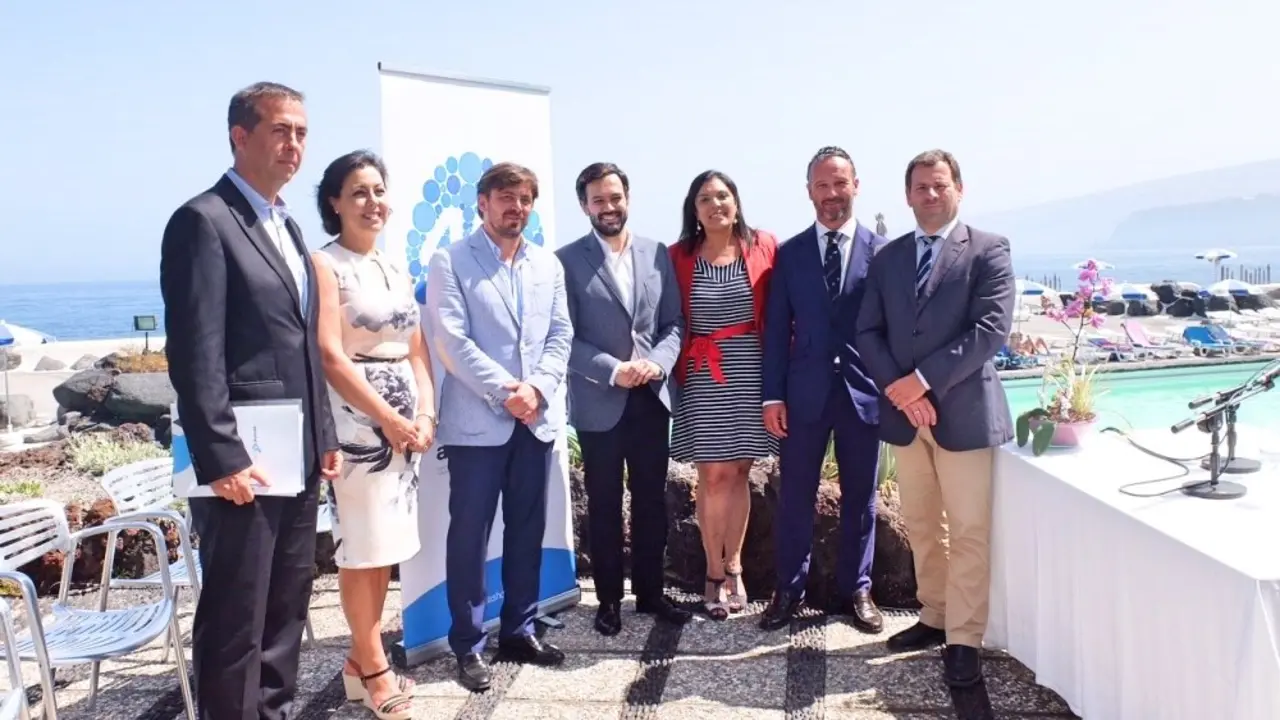 17042017 RP presentaci&oacute;n Lago Marti&aacute;nez 4_Fotor