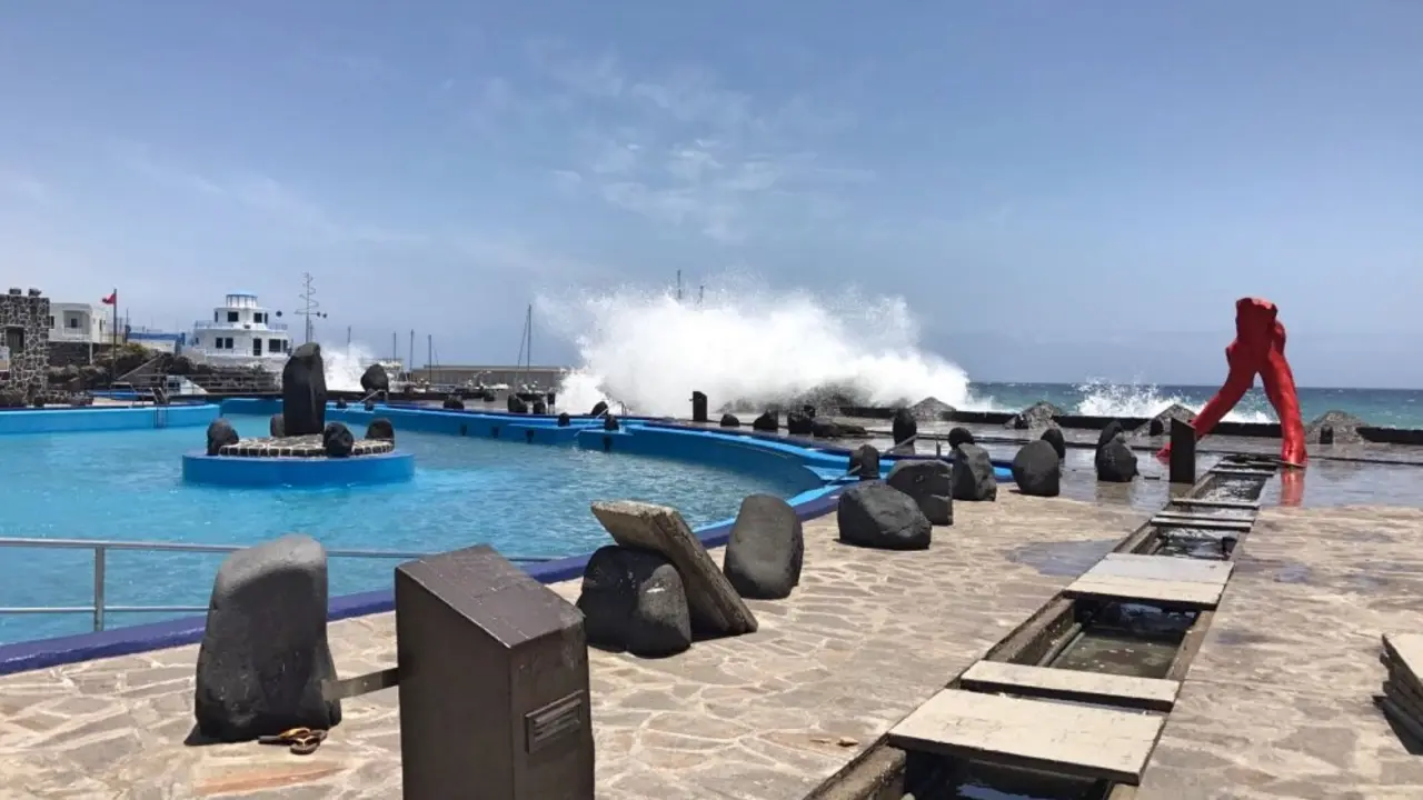 Piscina Municipal 19 mayo 2017 (1)_Fotor