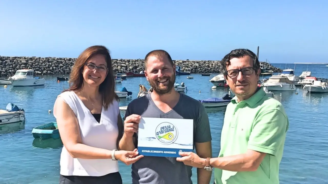 Certificado pesca artesanal-Cofrad&iacute;a Tajao_Fotor