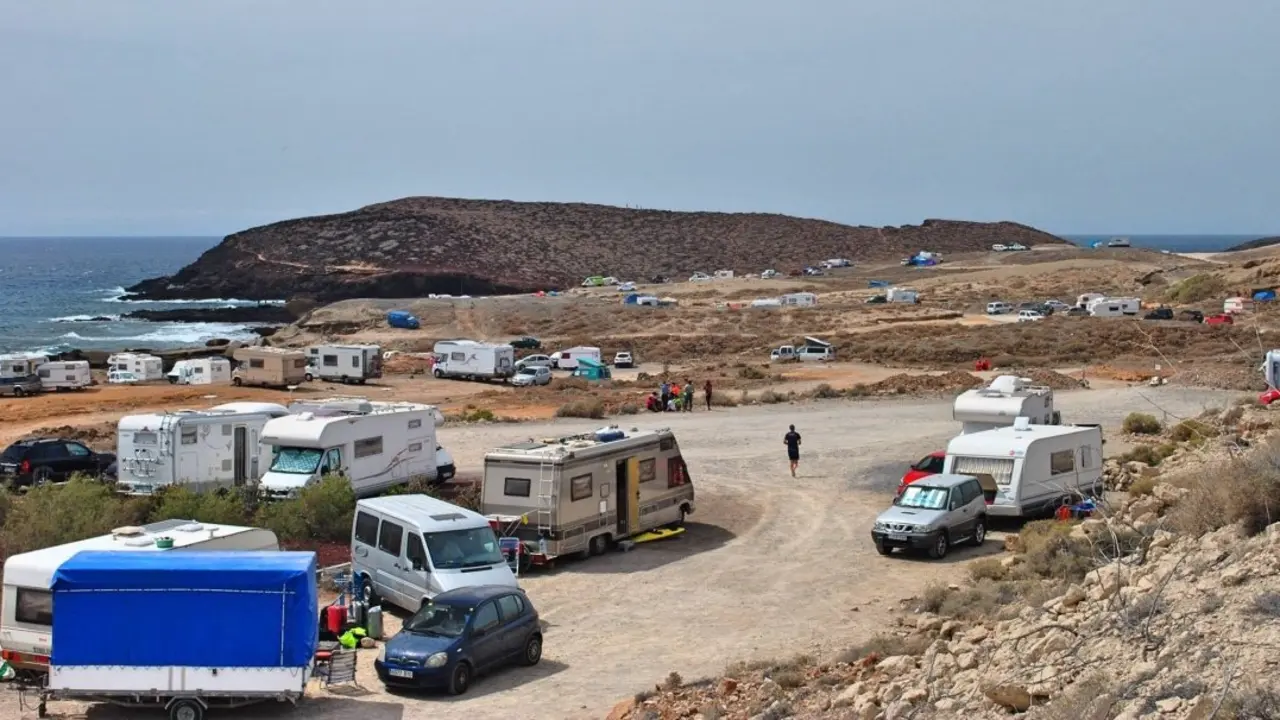Camping Arico-4_Fotor