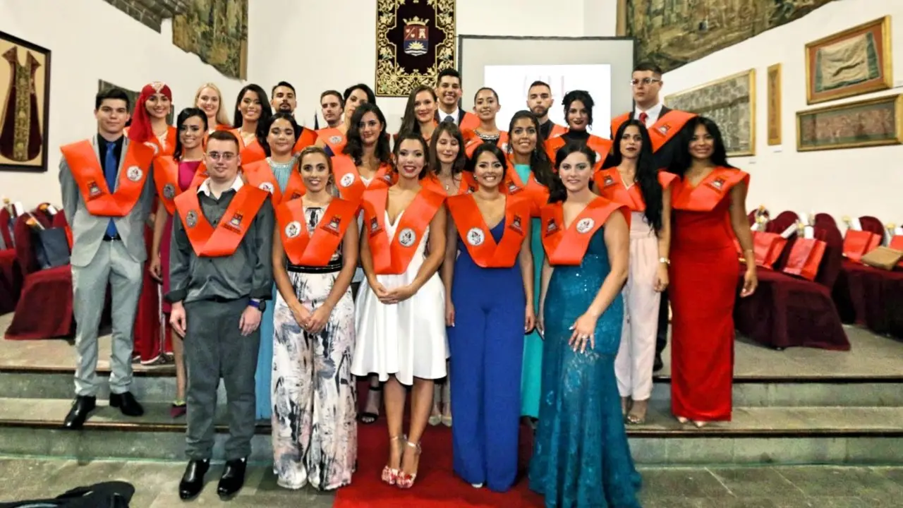 25 nuevos profesionales se han graduado en el Campus Universitario del Sur de Tenerife