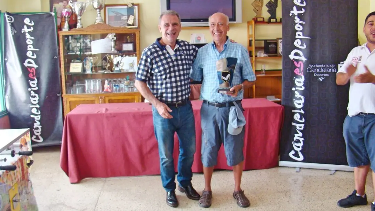 Torneo de Domin&oacute; 2017 _ ganadores Jos&eacute; Valeriano_Fotor
