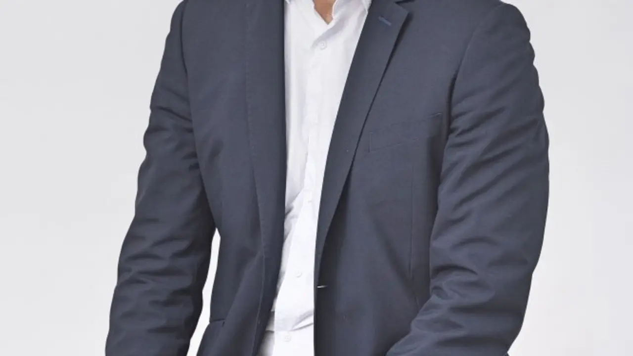 Eduardo Araujo, nuevo Presidente del Club de Natacion Petropole