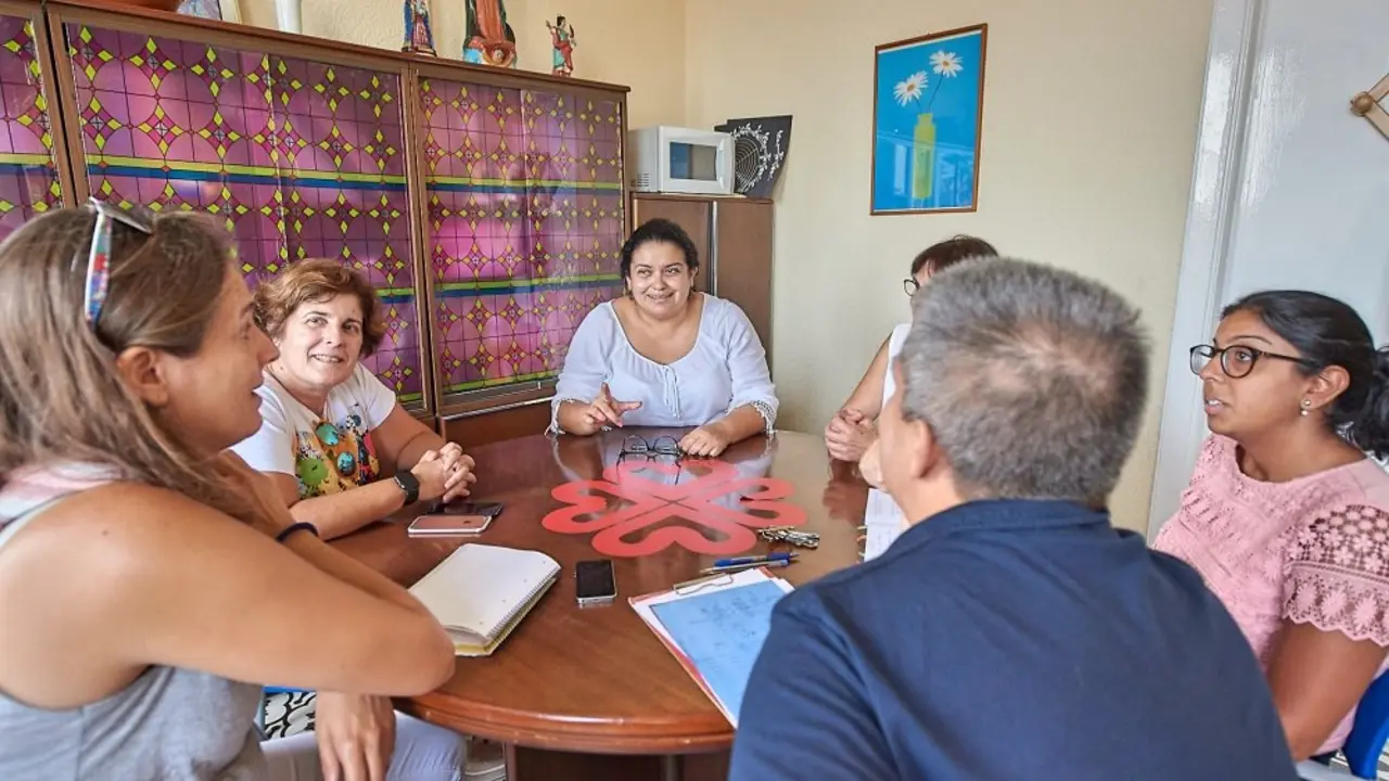 Visita Centro acogida Mar&iacute;a Blanca