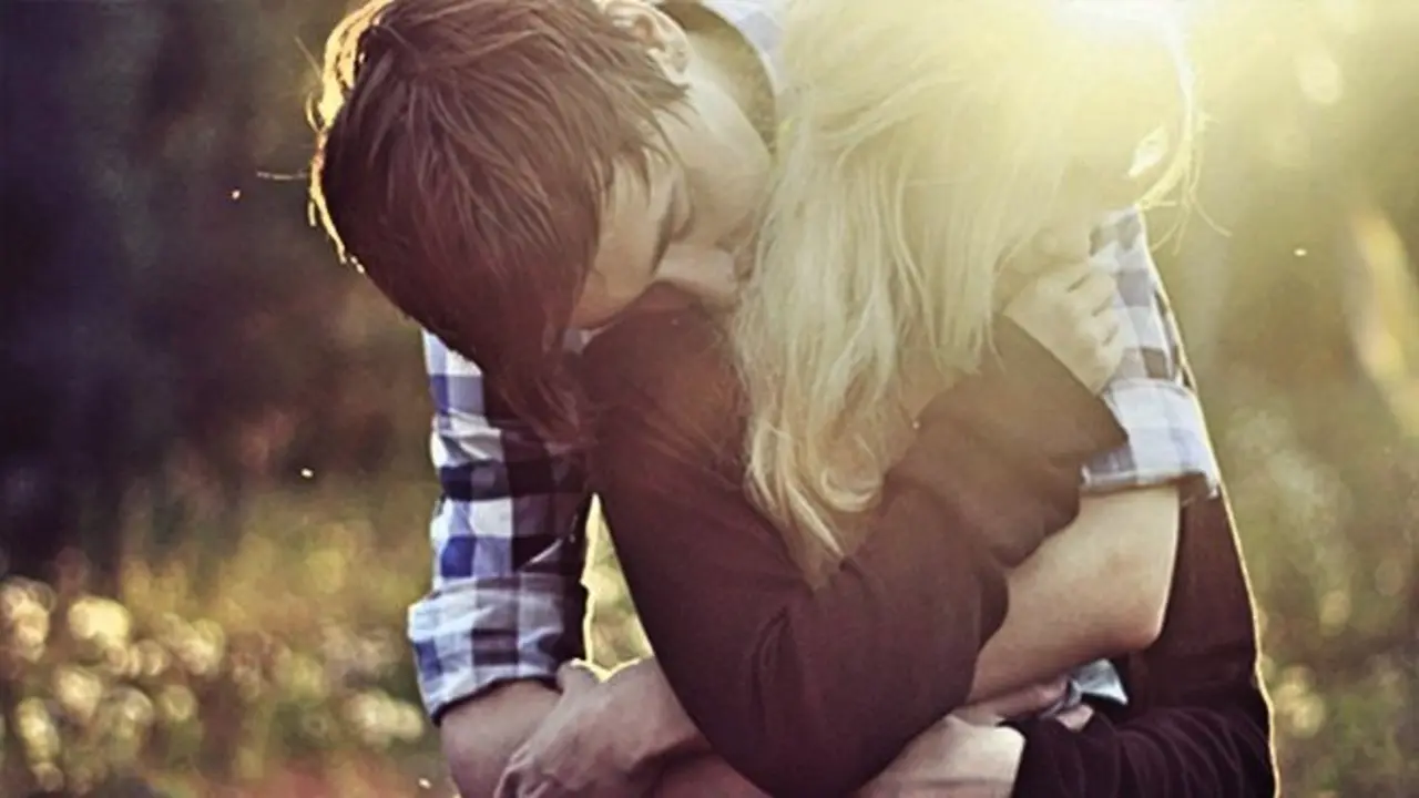 AMOR ADOLESCENTE