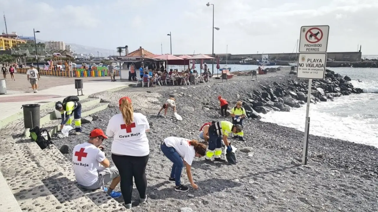 Limpieza playa septiembre 2017 3_Fotor