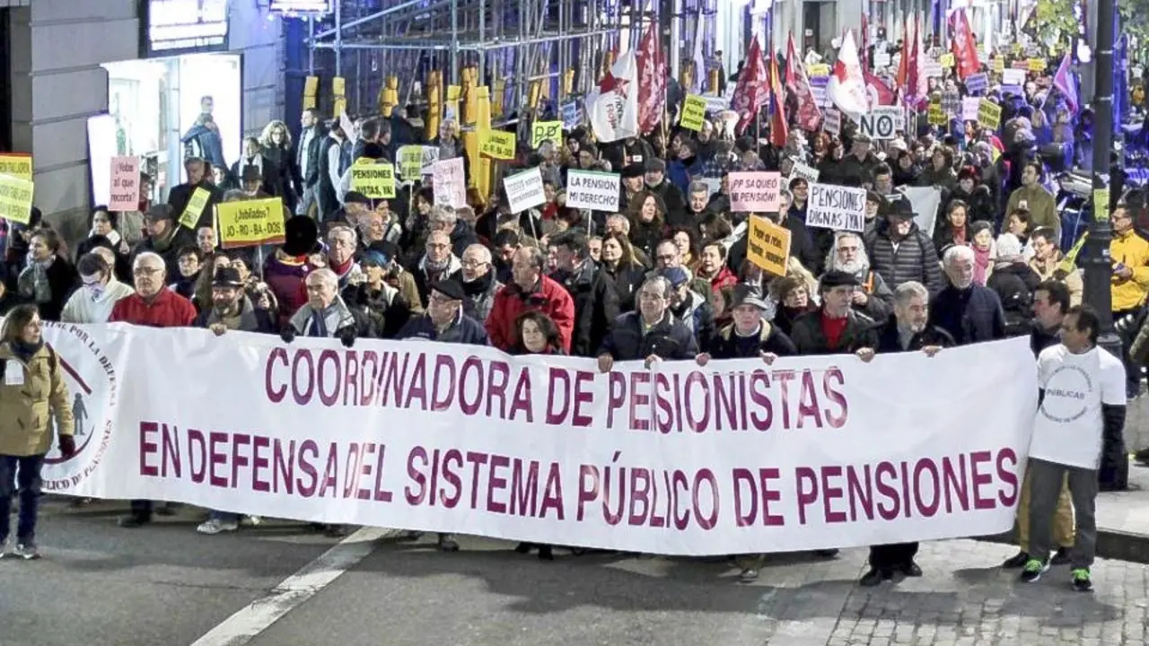 EN DEFENSA SISTEMA P&Uacute;BLICO DE PENSIONES