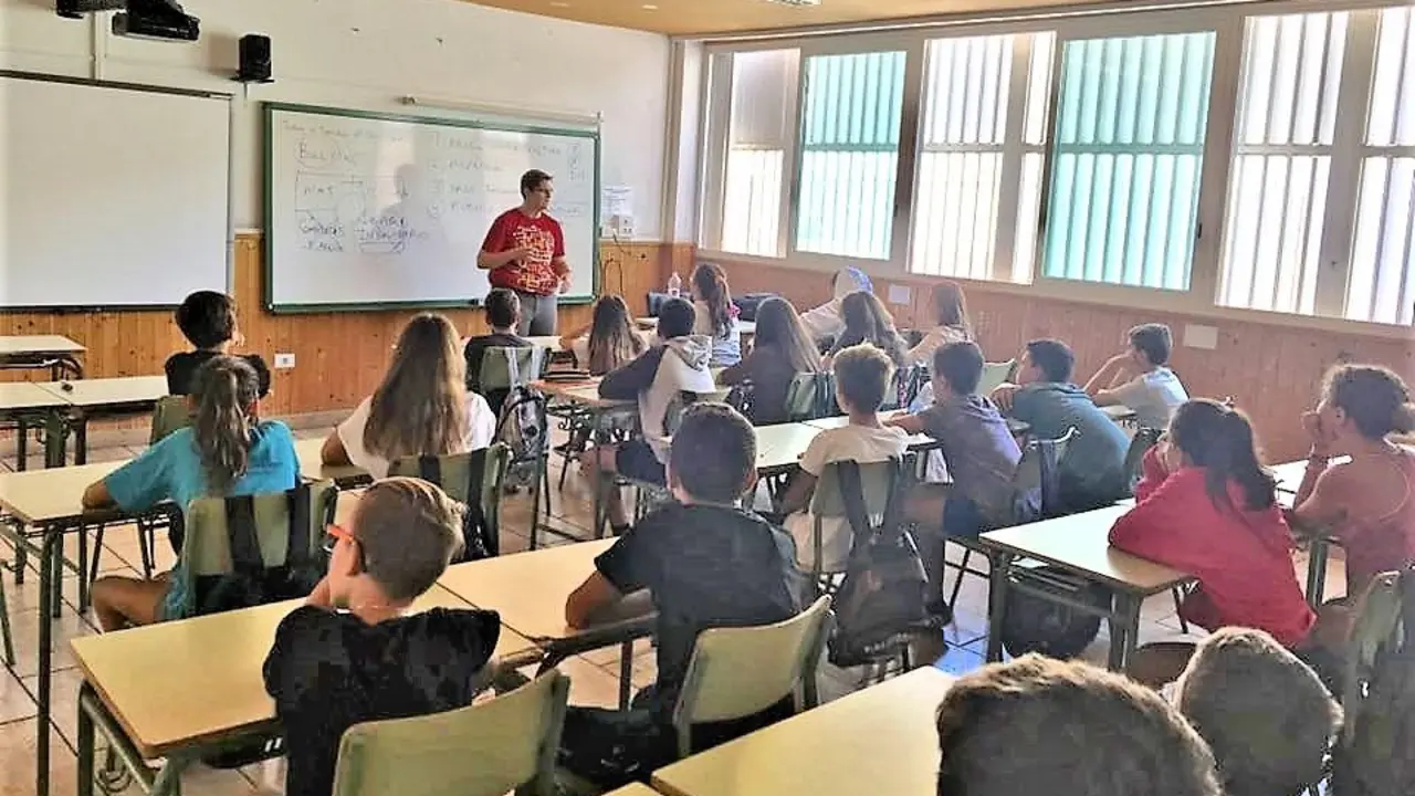Formaci&oacute;n en acoso escolar IES Gu&iacute;a de Isora_Fotor