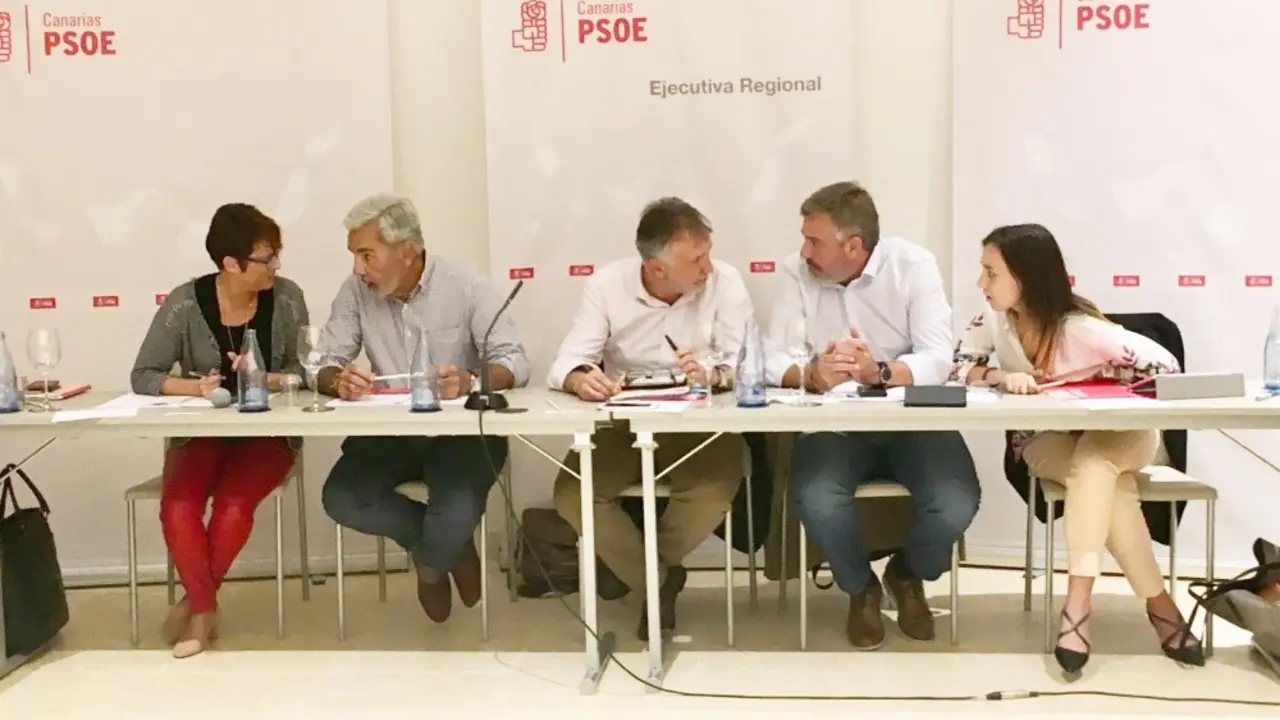 EJECUTIVA PSOE DIRECCION_Fotor