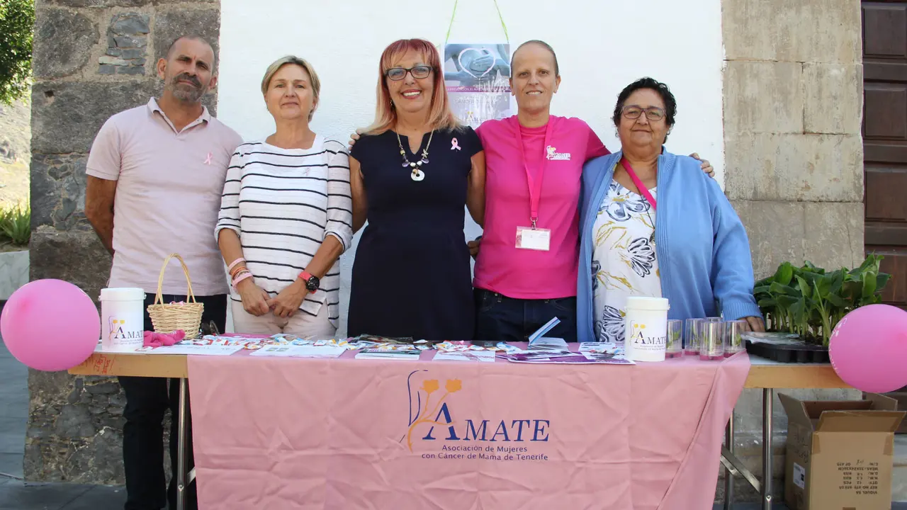ADEJE SE SUMA AL DIA MUNDIAL CONTRA EL CANCER DE MAMA (2)