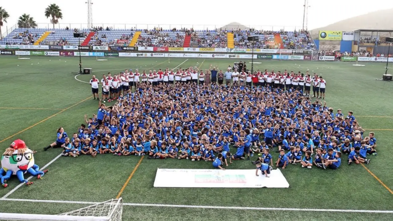 Emugran 2017-2018_Fotor