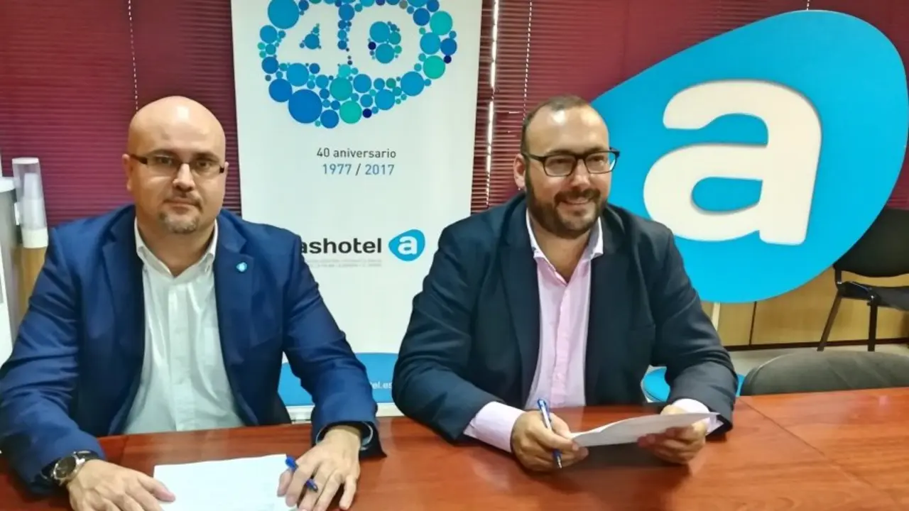 31102017 convenio Ashotel + The Valley DBS (2)_Fotor