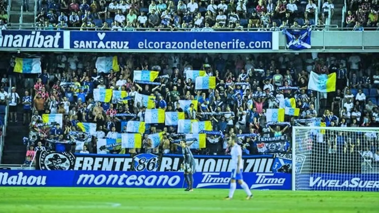 BANDERAS CD TENERIFE 9996631_n_Fotor