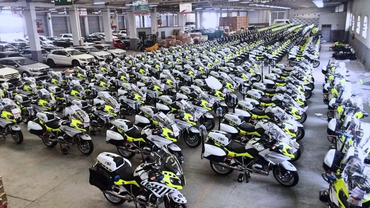 MOTOS DGT 77900_Fotor