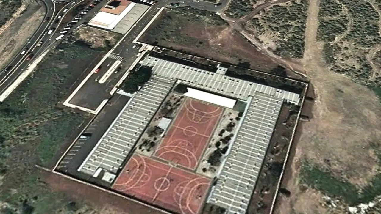 ies-guaza-aerea_Fotor