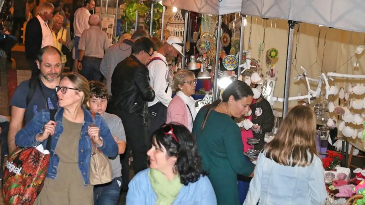 MERCADILLO NAVIDE&Ntilde;O ADEJE 560_Fotor