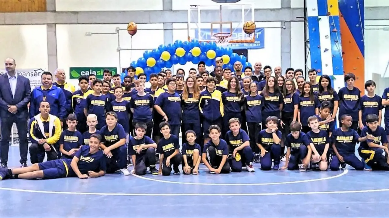 Presentaci&oacute;nCBGranadilla2017-2018_Fotor