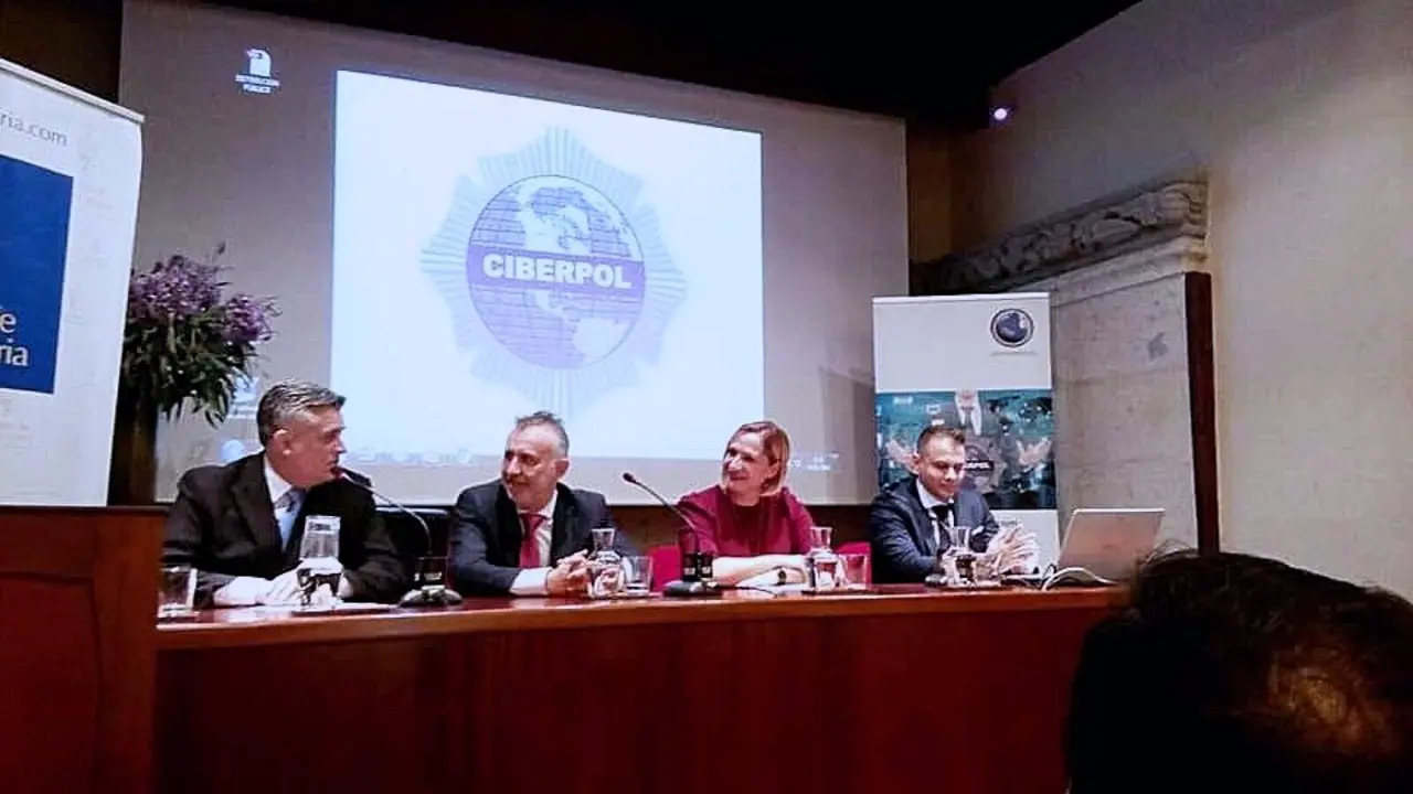 PRESENTACION-CIBERPOL-1_Fotor