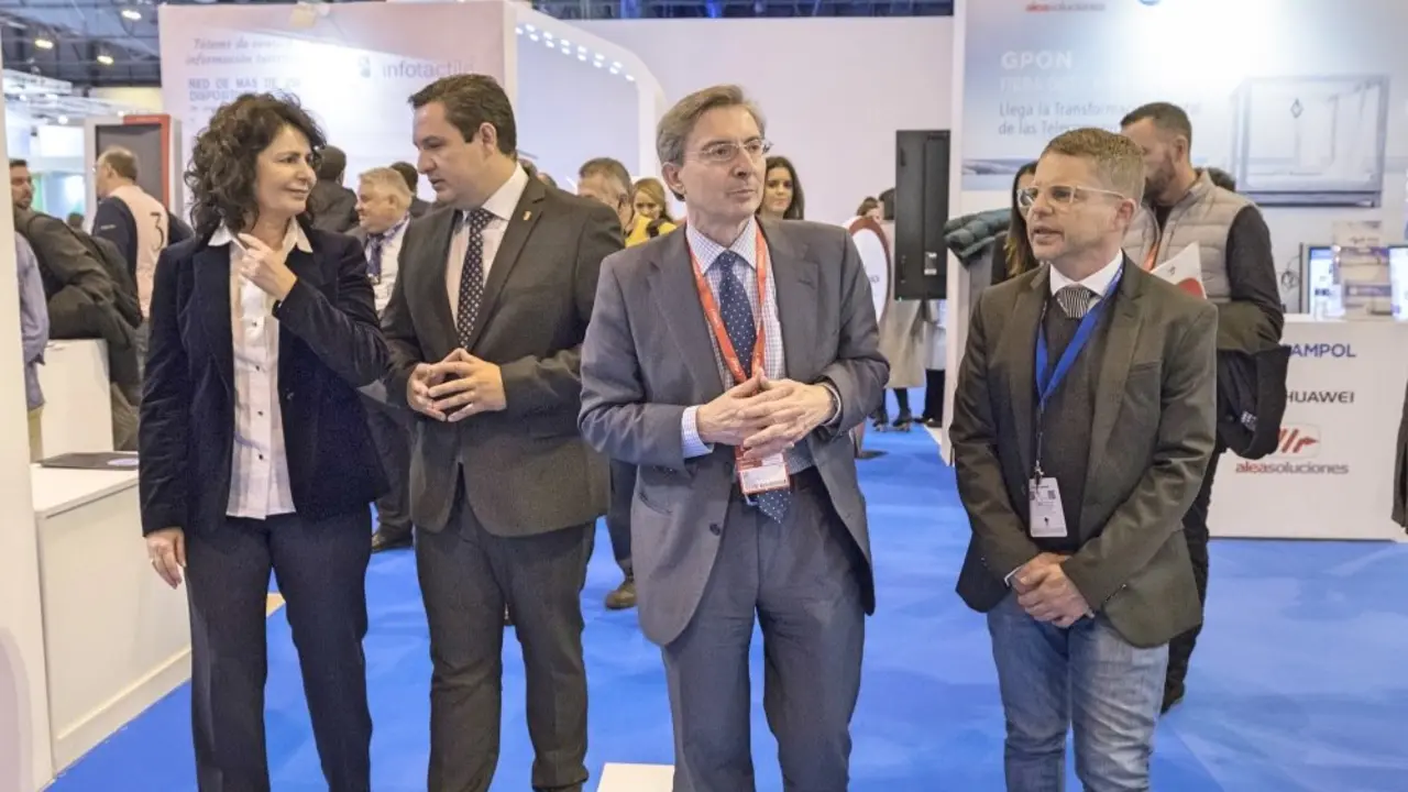 ARONA-FITUR-2018-01407_Fotor