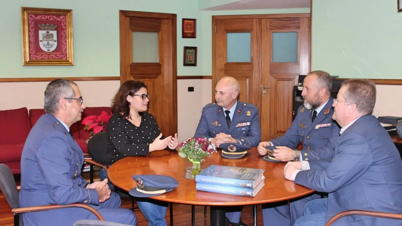 Visita Sector A&eacute;rero_2018_Fotor