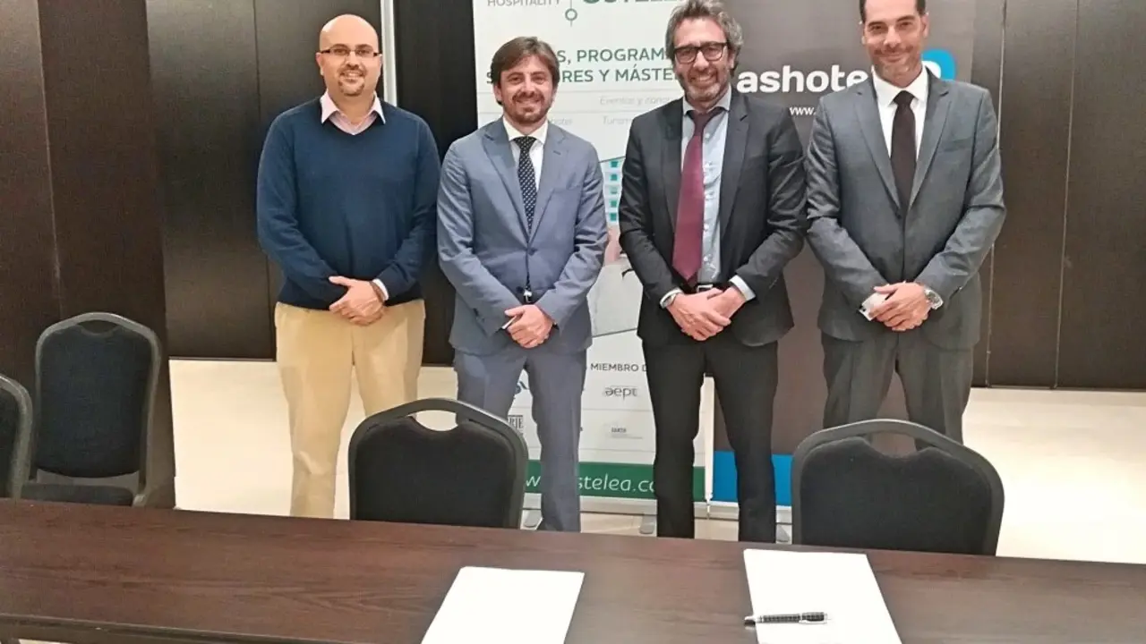 21032018 acuerdo AShotel + Ostelea (8)_Fotor