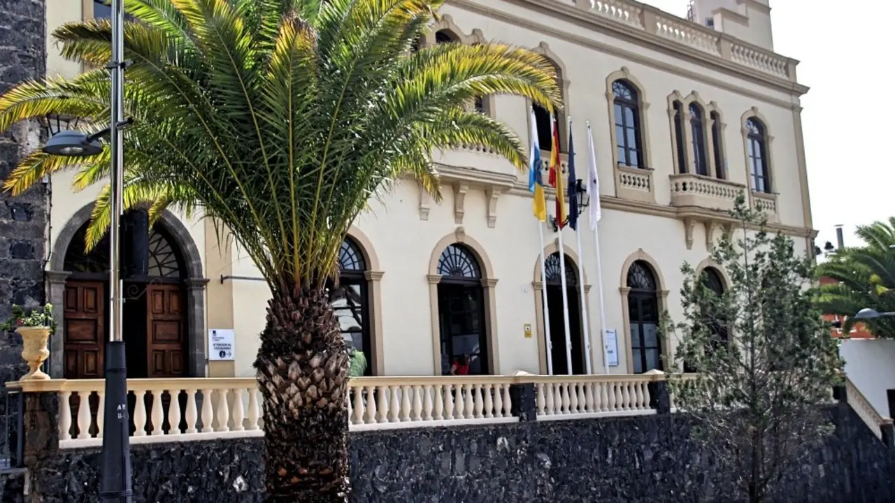 Ayuntamiento de Adeje 01