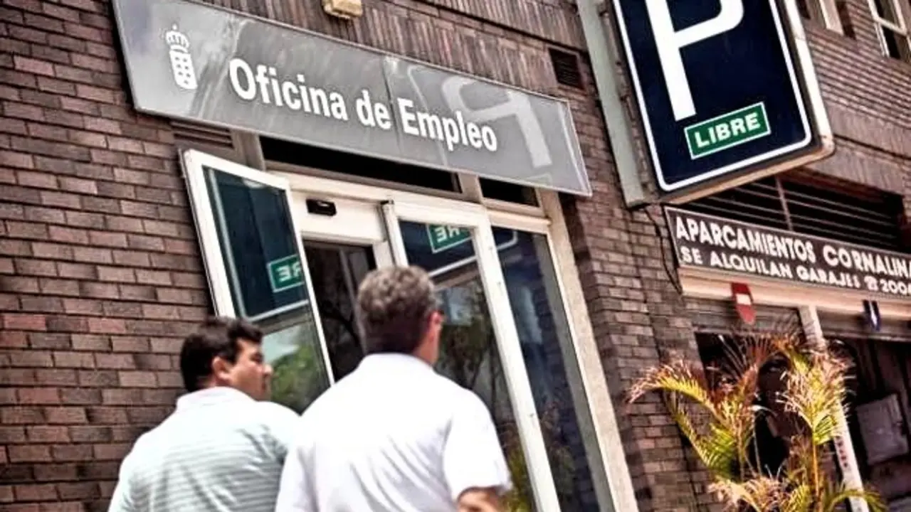 EMPLEO TRABAJO paro_Fotor