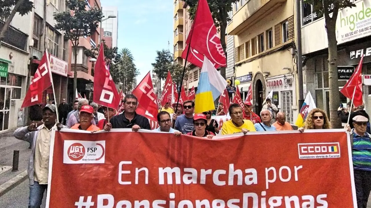Pensiones foto 3 manifa_Fotor
