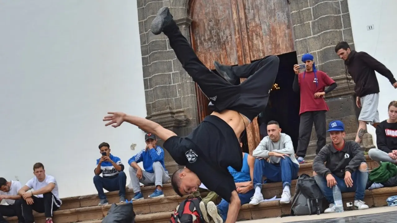 BREAK DANCE G&Uuml;&Iacute;MAR 569_Fotor