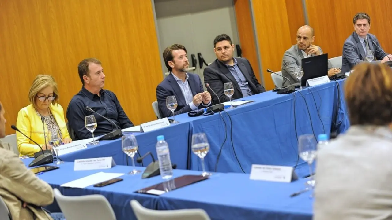 XX Foro de Ciudades por el empleo-Pacto de Rentas 00_Fotor