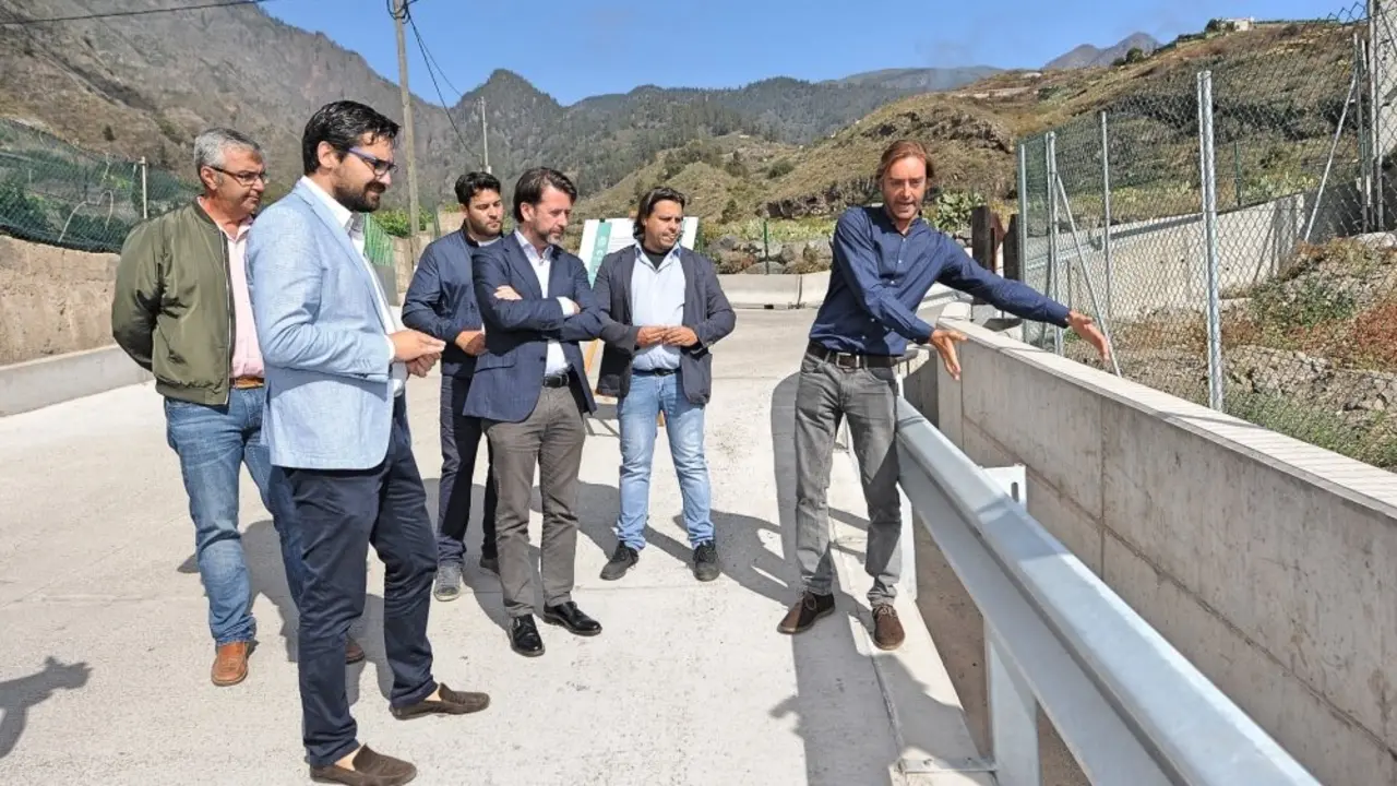 obras para controlar la escorrent&iacute;a del Barranco La Ladera, en G&uuml;&iacute;mar